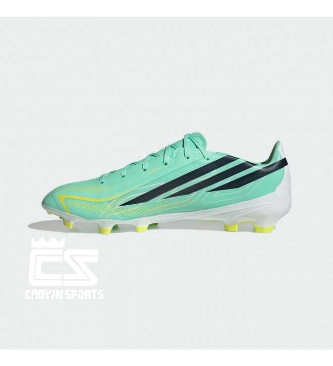 SOCCER BOOTS